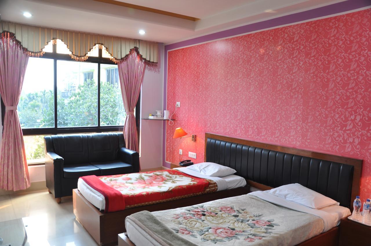 Hotel Dooars Mountain Alipur Duar Buitenkant foto
