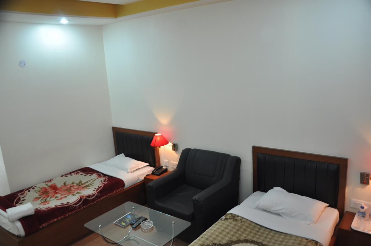 Hotel Dooars Mountain Alipur Duar Buitenkant foto