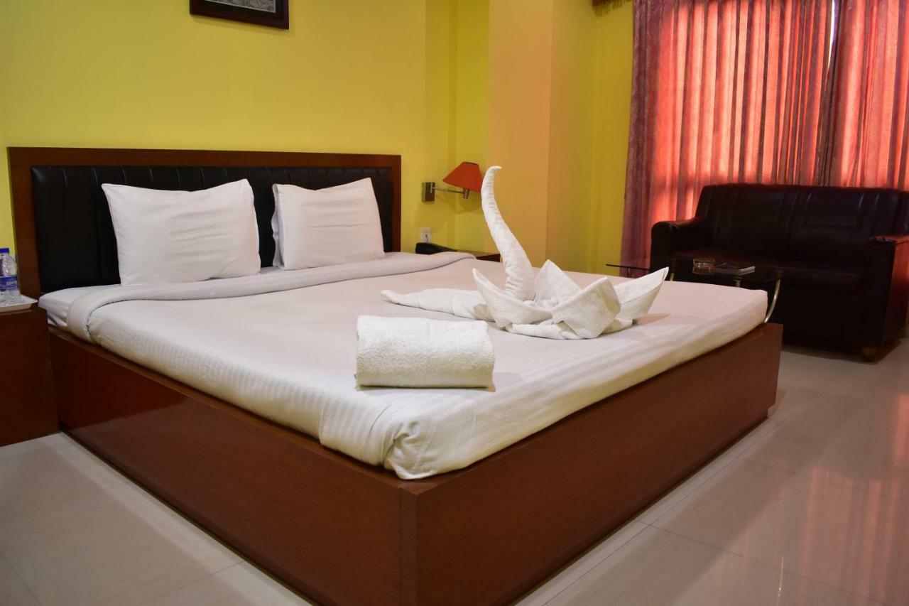 Hotel Dooars Mountain Alipur Duar Buitenkant foto