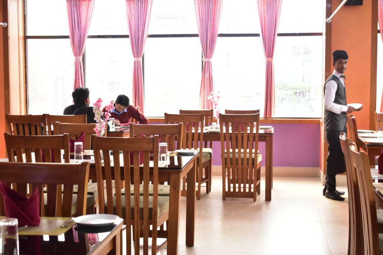Hotel Dooars Mountain Alipur Duar Buitenkant foto